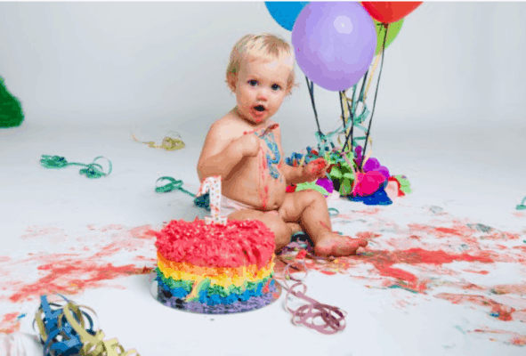 ensaio fotográfico de bebês com bolo ensaio fotográfico de bebês com bolo