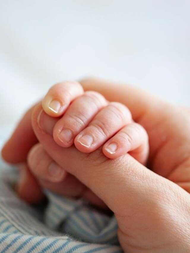 Kit higiene de recém-nascido: Cuidados com as unhas